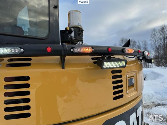CAT 308D excavator w/ 2 buckets and tiltrotator. Newly 23 2010 2 Crawler Excavators image 6