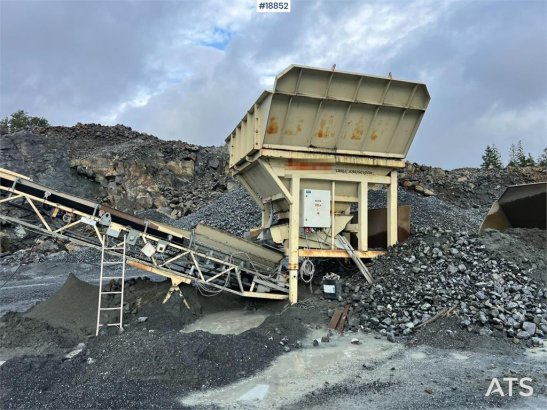 Metso Lokotrack LT220D crusher w/ screen, box and belt Lokotrack LT220D crusher w/ screen, box and belt 2019 2 image 21
