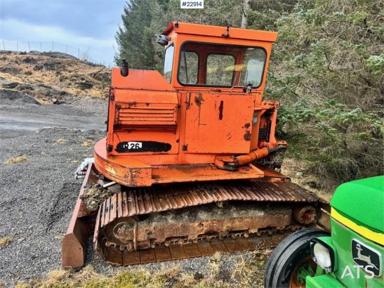 Schaeff HR26 crawler excavator with 2 buckets. Schaeff HR26 crawler excavator with 2 buckets. 1985 2 Crawler Excavators im...