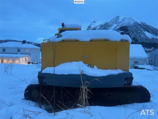 Åkerman EC200 excavator with 2 buckets. SEE VIDEO. EC200 excavator with 2 buckets. SEE VIDEO. 1996 2 Crawler Excavators im...
