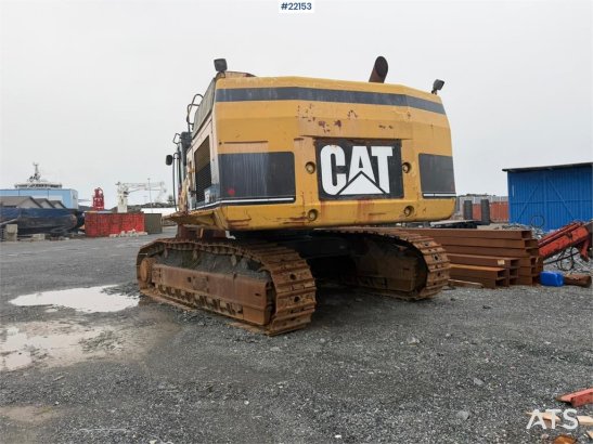CAT 365C excavator with tooth bucket 365C excavator with tooth bucket 2006 2 Crawler Excavators image 18