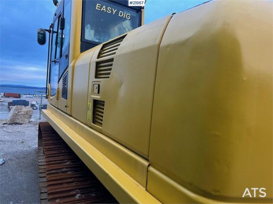 Komatsu PC240LC-8 crawler excavator with digging bucket PC240LC-8 crawler excavator with digging bucket 2007 2 Crawler Exc...
