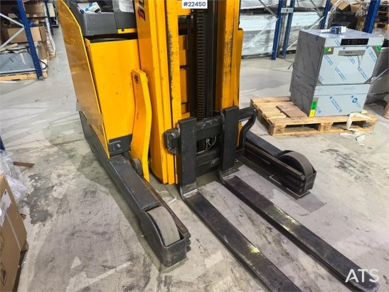 Jungheinrich ETV 114 Electric Forklift ETV 114 Electric Forklift 2 Forklift image 21