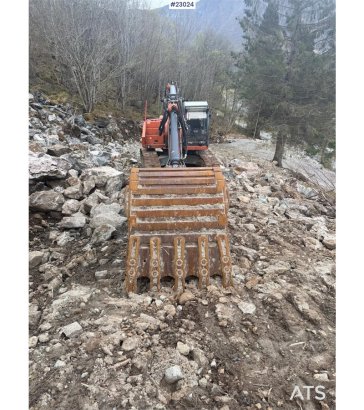 Atlas 260 LC Crawler Excavator with digging bucket 260 LC Crawler Excavator with digging bucket 2011 2 Crawler Excavators ...