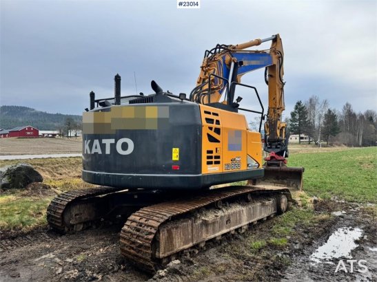 Kato HD823 Kato HD823 2019 2 Crawler Excavators image 6