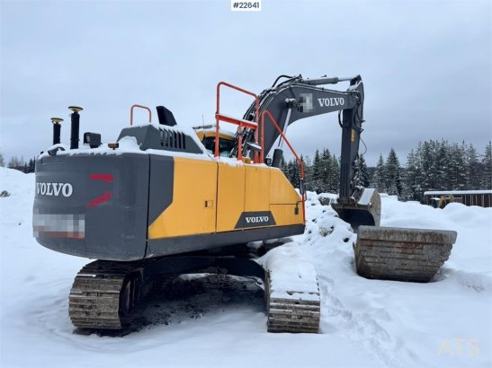 Volvo EC220EL Beltegraver – Rototilt – 2 skuffer – US er EC220EL Beltegraver – Rototilt – 2 skuffer – US er 2016 2 Crawler...