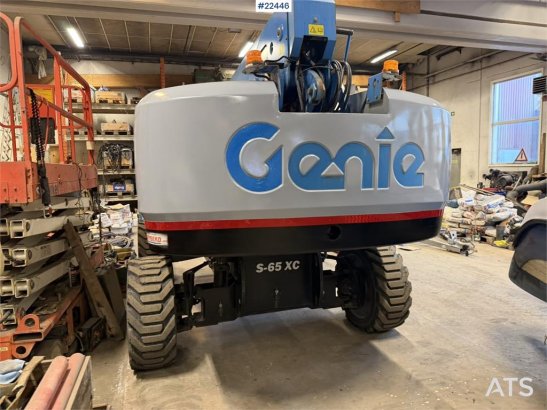 Genie S-65xc telescopic lift for sale with a basket lift S-65xc telescopic lift for sale with a basket lift 2019 2 image 24