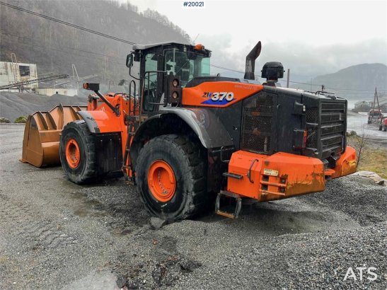 Hitachi zw370-6 Wheel loader w/ scale, printer and bucket 10071 2019 2 Wheel Loaders image 33