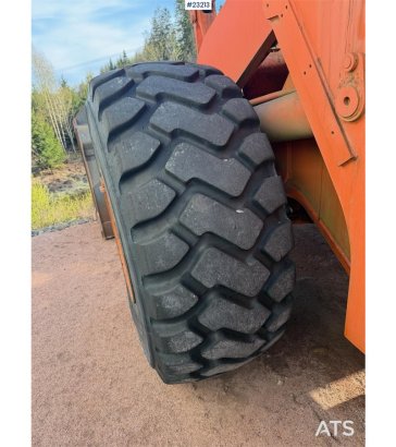 Fiat-Hitachi wheel loader with bucket Fiat-Hitachi wheel loader with bucket 1996 2 Wheel Loaders image 21