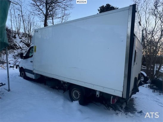 Mercedes-Benz Sprinter 316 Box Truck with Tail Lift and Side Doo Sprinter 316 Box Truck with Tail Lift and Side Doo 2018 2...
