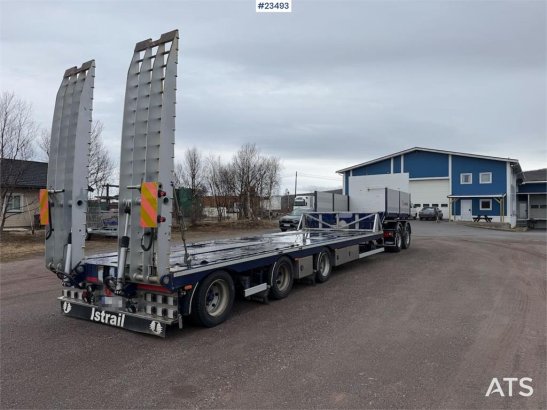 Istrail 3 axle machine trailer w/ 2 sets of tires, boom, t Istrail 3 axle machine trailer w/ 2 sets of tires, boom, t 2013...