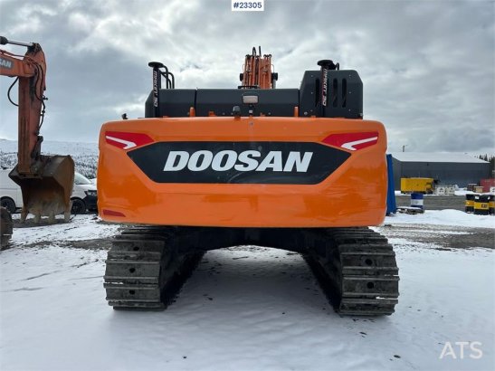 Doosan DX300LC-7 excavator w/ GPS, 3 buckets and tiltrota Doosan DX300LC-7 excavator w/ GPS, 3 buckets and tiltrota 2020 2...