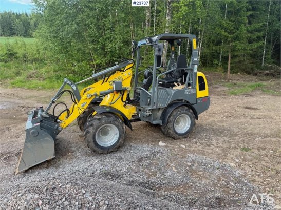 Wacker Neuson WL25 Wheel Loader with Bucket WL25 Wheel Loader with Bucket 2021 2 Wheel Loaders image 6