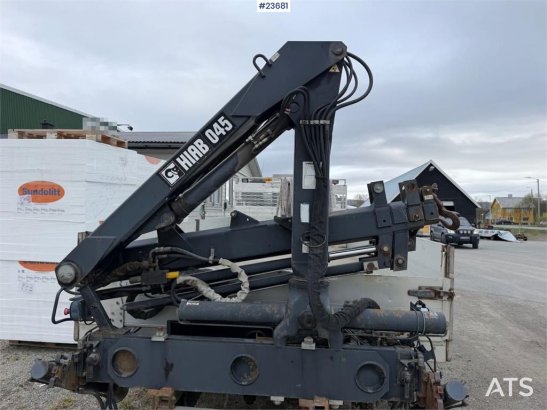 Volvo FL6 crane truck w/ 2000 HIAB 045 crane and two set FL6 crane truck w/ 2000 HIAB 045 crane and two set 1994 2 Crane t...