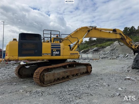 Komatsu PC490LC-11 excavator w/ 2 buckets PC490LC-11 excavator w/ 2 buckets 2019 2 Crawler Excavators image 6