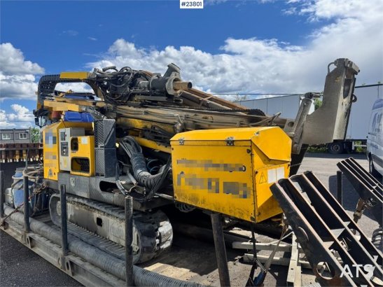 Geawelltech WellDrill 3050CR drilling rig with hoo Geawelltech WellDrill 3050CR drilling rig with hoo 2006 2 image 21