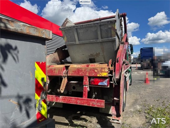MAN TGS 18.360 4x2 hooklift truck with 2 containers WA TGS 18.360 4x2 hooklift truck with 2 containers WA 2013 2 image 21