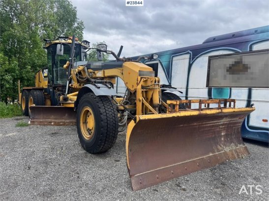 CAT 140M 483 2007 2 Motor graders image 21