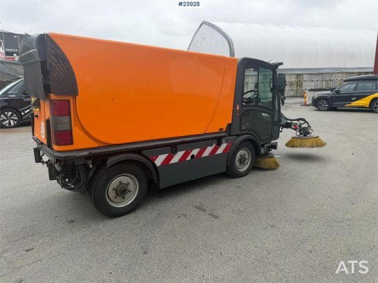 Boschung s3 street sweeper Boschung s3 street sweeper 2019 2 image 6