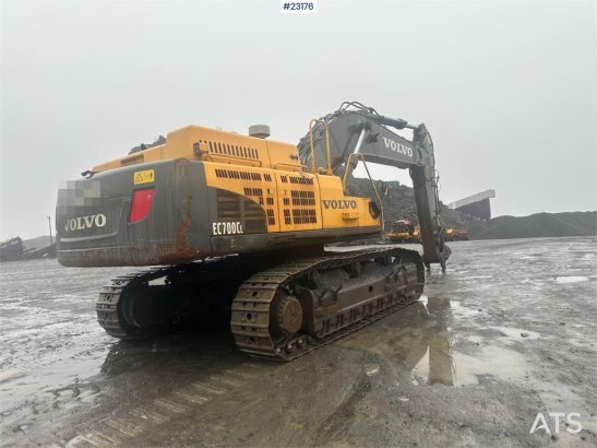 Volvo EC700CL crawler excavator w/ one bucket – Hydrauli EC700CL crawler excavator w/ one bucket – Hydrauli 2012 2 Crawler...