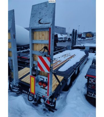 Fliegl DTS 300 Machinery Trailer with Hydraulic Loading R Fliegl DTS 300 Machinery Trailer with Hydraulic Loading R 2024 2...