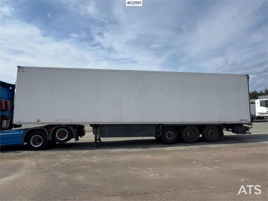 Schmitz Cargobull box semi-trailer with Carrier refrigeration unit. Schmitz Cargobull box semi-trailer with Carrier refrig...