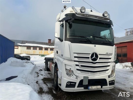 Mercedes-Benz Actros 2551 6x2 Container Truck - ADR Rigged - San Mercedes-Benz Actros 2551 6x2 Container Truck - ADR Rigge...