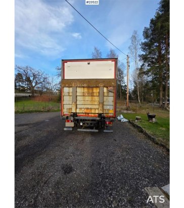 MAN TGM 15.250 Box Truck with Refrigeration/Freezer Un TGM 15.250 Box Truck with Refrigeration/Freezer Un 2014 2 image 6