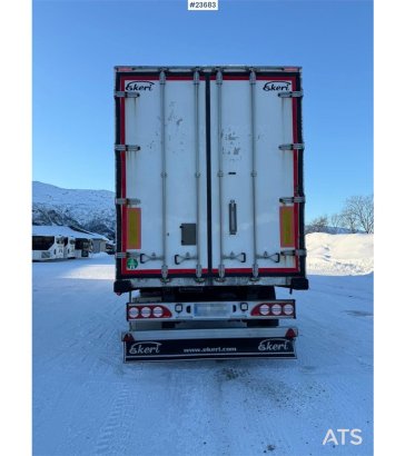 Ekeri T3-K 3 axle closed semi trailer w/ full side openi Ekeri T3-K 3 axle closed semi trailer w/ full side openi 2014 2 i...