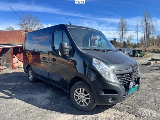 Renault Master van with two sets of tires. Master van with two sets of tires. 2019 2 Small Vans image 6