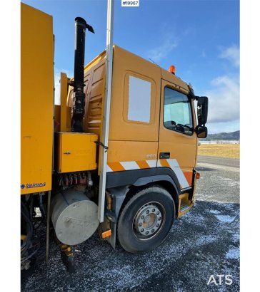Volvo FM9 4x2 sweeper truck w/ Beam sweeper S7000 superc FM9 4x2 sweeper truck w/ Beam sweeper S7000 superc 2003 2 image 6