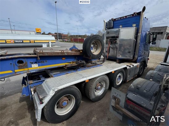 Volvo FH16 660 8x4 heavy haulage tractor with hydraulics 590 2007 2 Tractor Units image 6