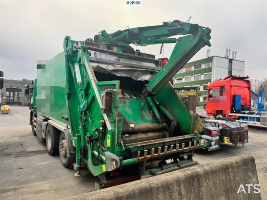 Scania P340 LPG 6x2 Refuse truck w/ Crane. 10182 2015 2 image 6
