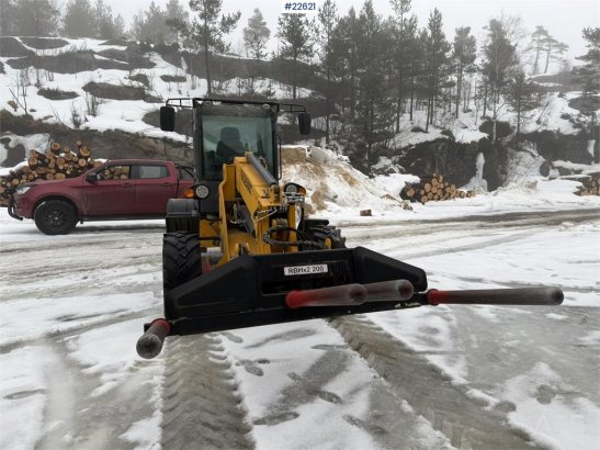 Günter Grossmann Ladowarka GG2500T telehandler with a bucket and l Günter Grossmann Ladowarka GG2500T telehandler with a b...
