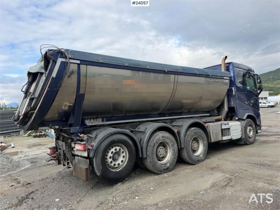 Volvo FH16 8x4 Tipper Truck with Asphalt Body and Stone 590 2018 2 image 6