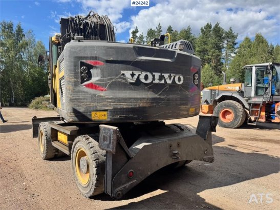 Volvo EW160E Wheeled Excavator w/ Elevating Cab and Grap EW160E Wheeled Excavator w/ Elevating Cab and Grap 2015 2 Wheeled...