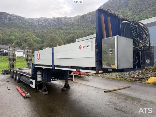 Istrail 3 akslet Low Loader Semi-Trailer with Hydraulic Ra Istrail 3 akslet Low Loader Semi-Trailer with Hydraulic Ra 2018...