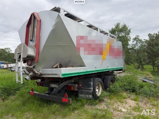 Trailer-Bygg TB 20 tipper trailer. Repair project. TRAILER-BYGG TB 20 tipper trailer. Repair project. 1987 2 Dump trailers...