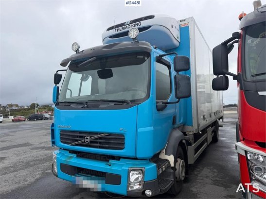 Volvo FM 380 box truck with full side opening, tail lift FM 380 box truck with full side opening, tail lift 2008 2 image 6