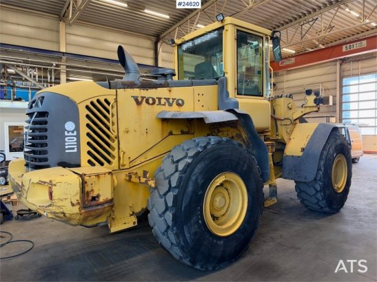 Volvo L110E Wheel Loader WATCH VIDEO L110E Wheel Loader WATCH VIDEO 2003 2 Wheel Loaders image 6