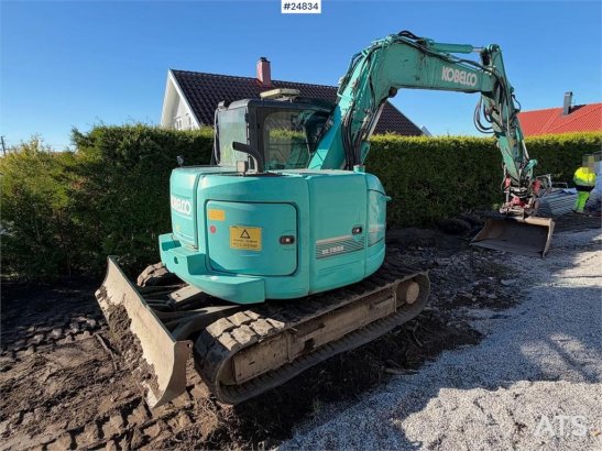 Kobelco SK75SR-3E Tracked excavator – tiltrotator and 2 bu SK75SR-3E Tracked excavator – tiltrotator and 2 bu 2016 2 Crawl...