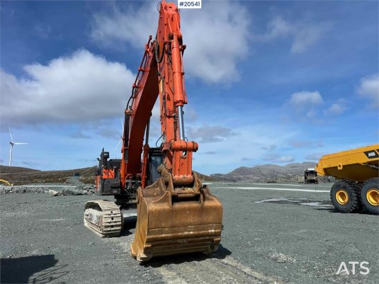 Hitachi zx530LCH-6 excavator w/ bucket. WATCH VIDEO zx530LCH-6 excavator w/ bucket. WATCH VIDEO 2018 2 Crawler Excavators ...