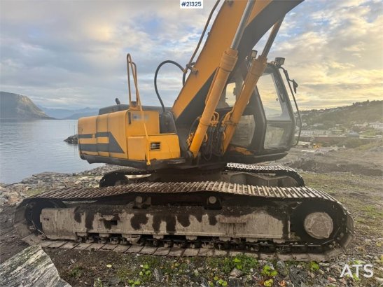 JCB JS200LC JS200LC 1996 2 Crawler Excavators image 37