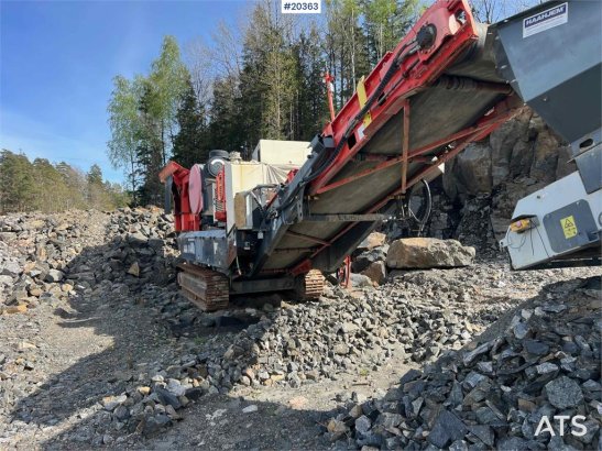 Sandvik UJ440i crusher w/ side conveyor and magnet UJ440i crusher w/ side conveyor and magnet 2016 2 image 37