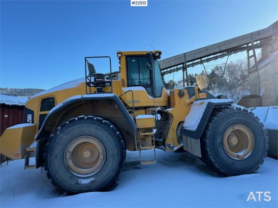 Volvo L250H Wheel Loader with bucket – gearbox needs rep L250H Wheel Loader with bucket – gearbox needs rep 2015 2 Wheel L...