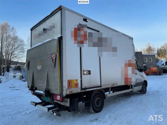 Mercedes-Benz Sprinter 4x2 Box Truck with lift and side door Sprinter 4x2 Box Truck with lift and side door 2019 2 image 82