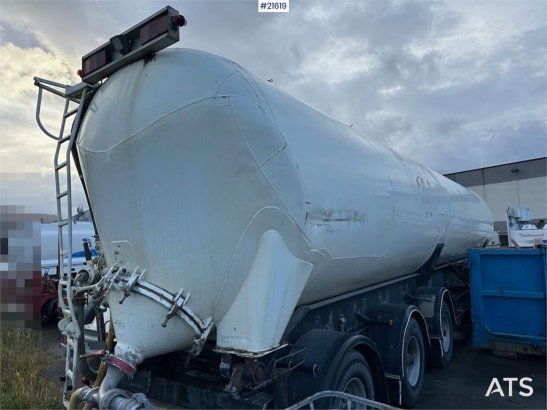 Spitzer silo trailer, 3-axle bulk trailer. SPITZER silo trailer, 3-axle bulk trailer. 1996 2 image 112