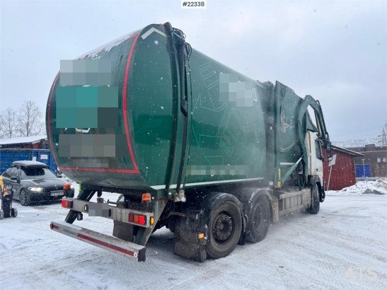 Volvo FMX 460 Refuse Compactor Truck with Front Loader – FMX 460 Refuse Compactor Truck with Front Loader – 2014 2 image 97