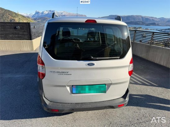 Ford Transit Courier with roof rails, chains, summer/wi Transit Courier with roof rails, chains, summer/wi 2018 2 Small Va...