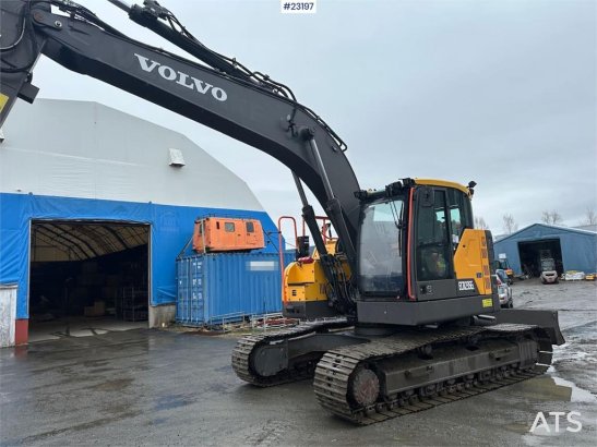Volvo ECR235EL crawler excavator w/ sanding tray, rototi ECR235EL crawler excavator w/ sanding tray, rototi 2017 2 Crawler...